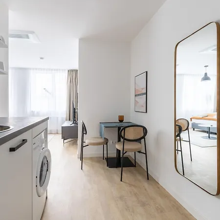 Limehome Klagenfurt Karfreitstrasse מלון דירות